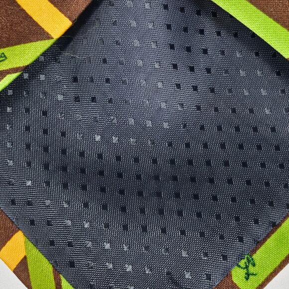 MACY'S x BARRY ZITO NECK TIE – 4" BROWN WITH GREEN AND YELLOW ZIG ZAG DESIGN - Picture 6 of 8